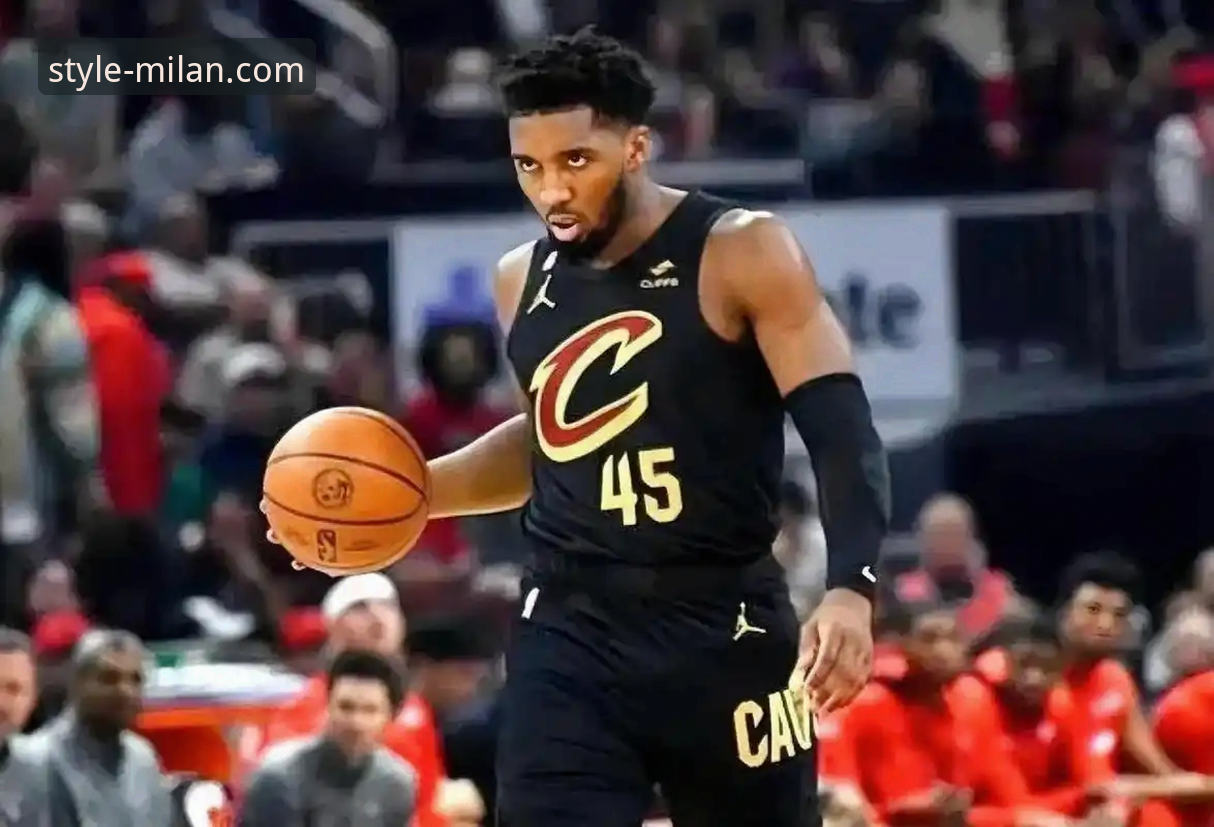 揭秘骑士魔术对攻战：米切尔42分背后的数据密码与战术博弈